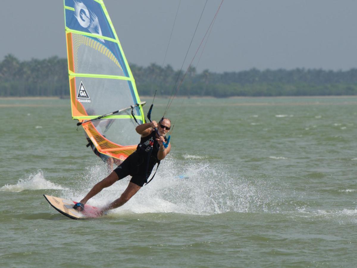De Silva Wind Resort Kalpitiya - Kitesurfing School Sri Lanka Екстериор снимка